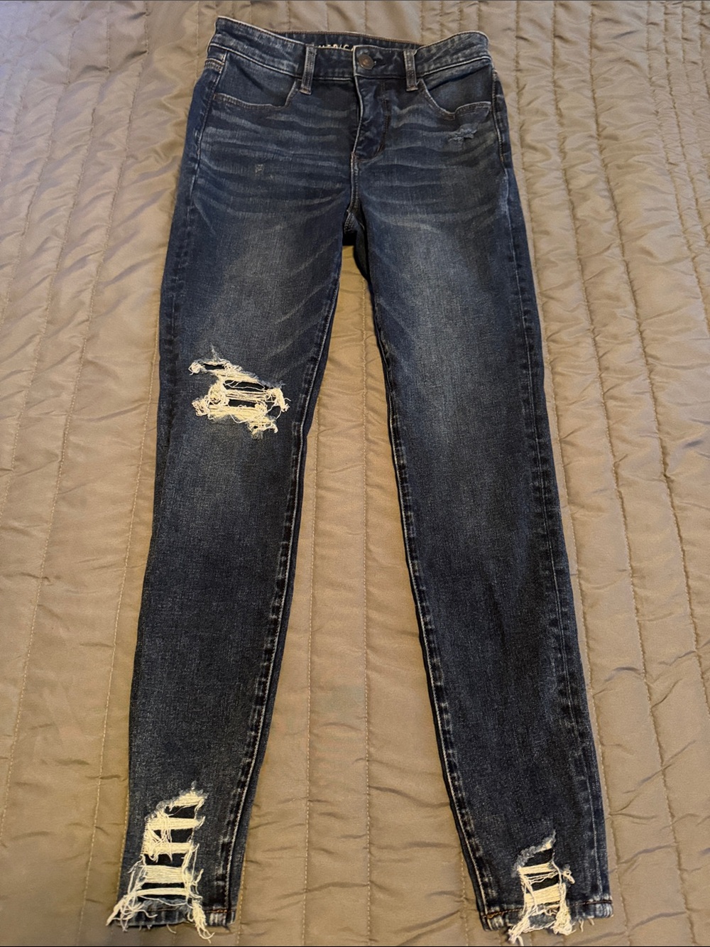American Eagle Outfitters Dark Blue Distressed Skinny Jeans